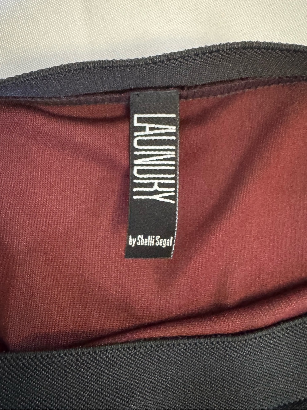 Classic Black Velvet Skirt Laundry by Shelli Segal Sony Pictures Wardrobe - Picture 5 of 14